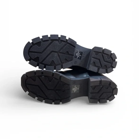 Guess Women’s Ariana Slip on Chelsea Booties black size 9 - Picture 7 of 10